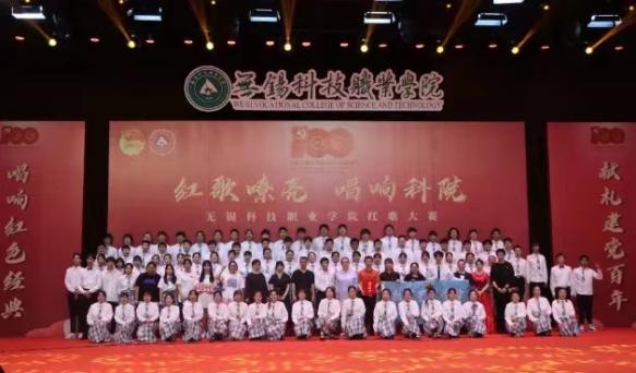 說明: 92175806a4db4242e6cb267abd020ba